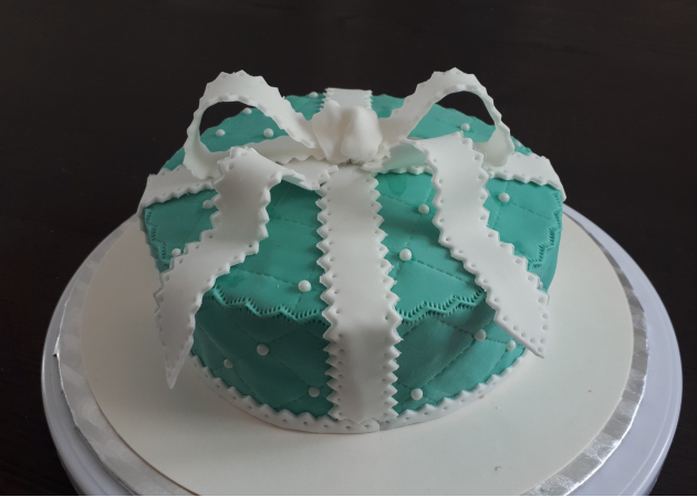 Gâteau cadeau 24