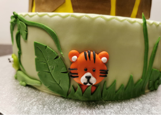 Gâteau à étages savane