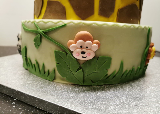 Gâteau à étages savane